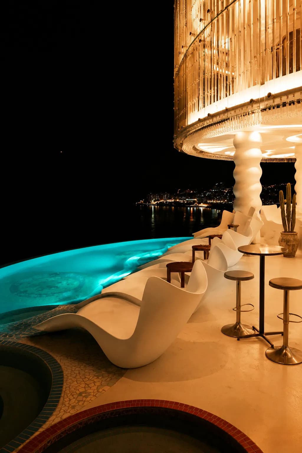 Imazh galerie i Veranda e Zanave -Pool Party 3